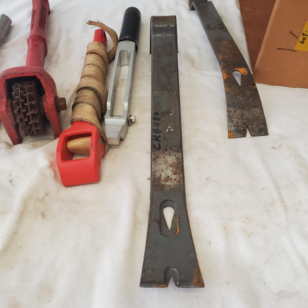 Lot of Crow Bar, Swivel Straight Knife, Grinding Wheel & Other Tools LOT 466