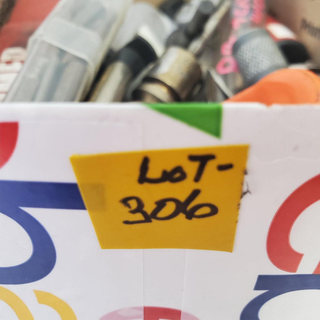 Lot of Assorted Shank Router Bits, Nut Drivers, Allen Bolt & other Tools LOT 306