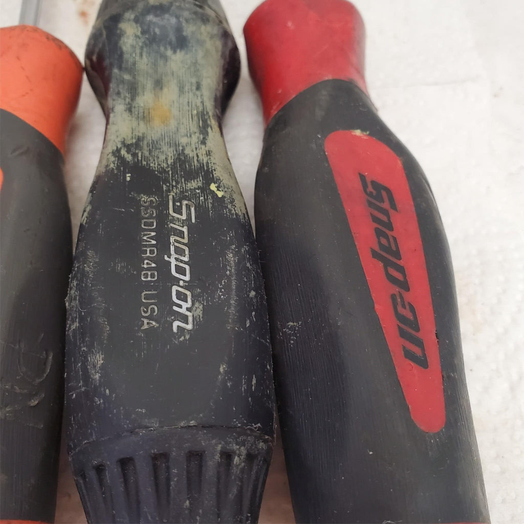 Lot of 5 Snap on Flathead Phillips Head Soft Grip Screwdrivers LOT-916