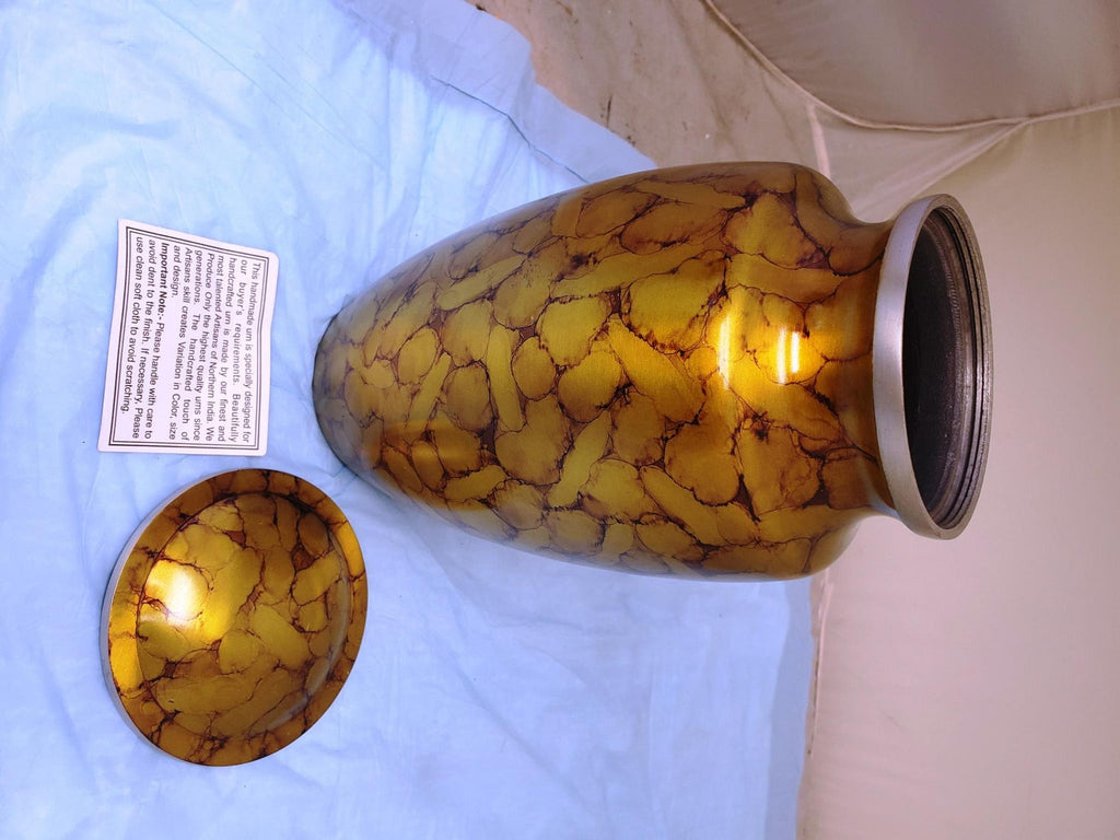Modern Beautiful Design Handcrafted Urn for Human Ashes