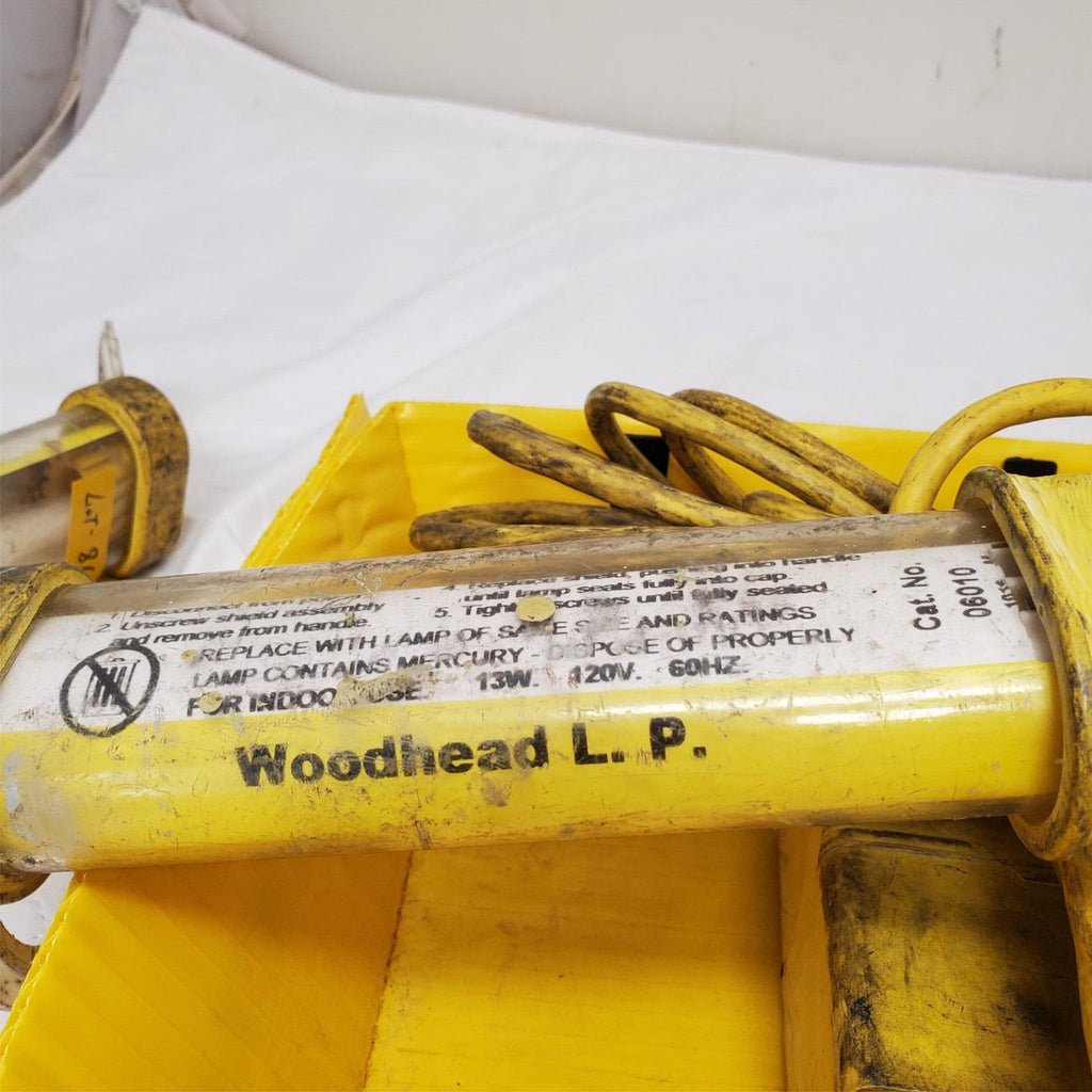 Woodhead Fluorescent Portable Handheld Work Light LOT-864