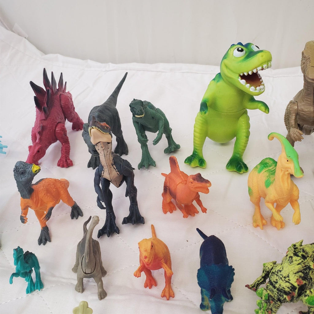 Lot of Assorted Small & Mini Dinosaurs Toys Various Species