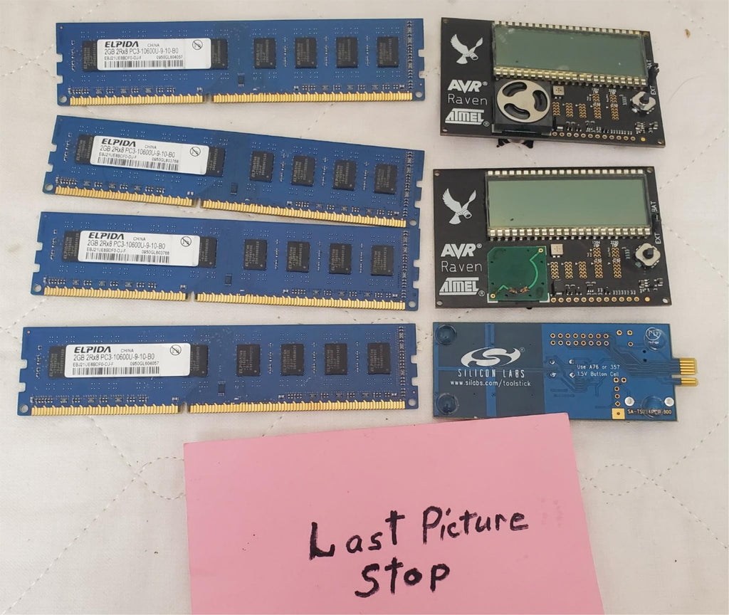Lot of Computer RAM Sticks AVR Raven Elpida PC3-10600U