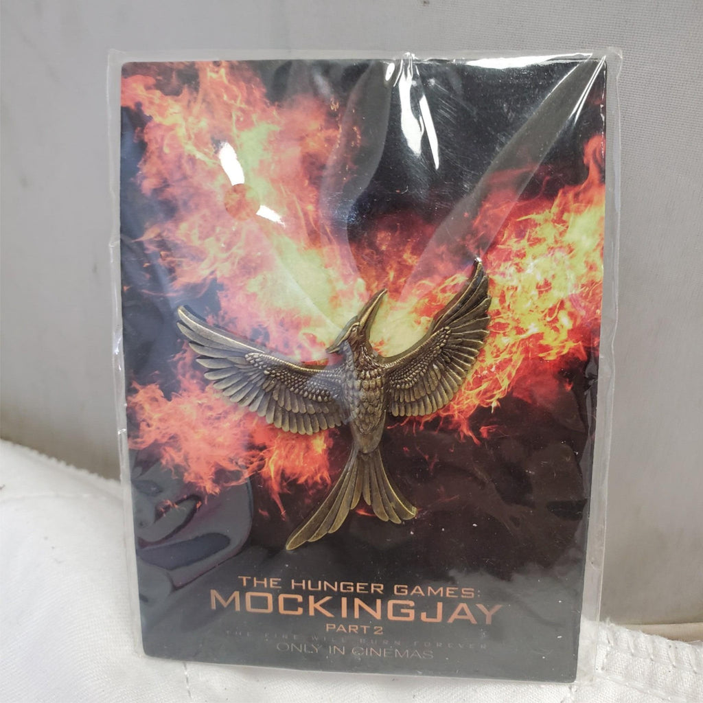 The Hunger Games Part 2 - Collectors Gold Mockingjay Pin Bird Wings 