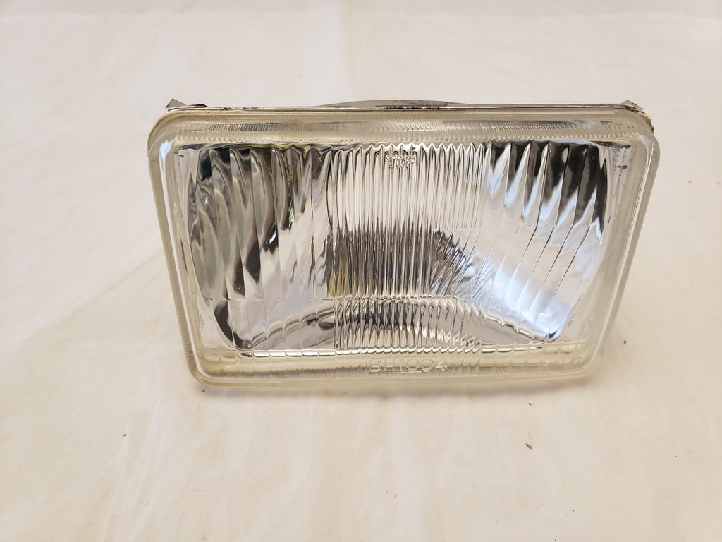 Universal Headlights BH-1004 Halogen Lamp with H4 Bulb Hi-low Beam Pattern 12V