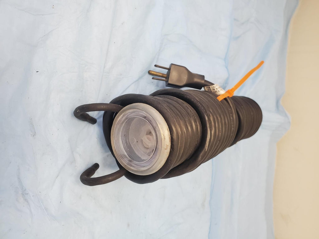 General Manufacturing Stubby II Fluorescent Light