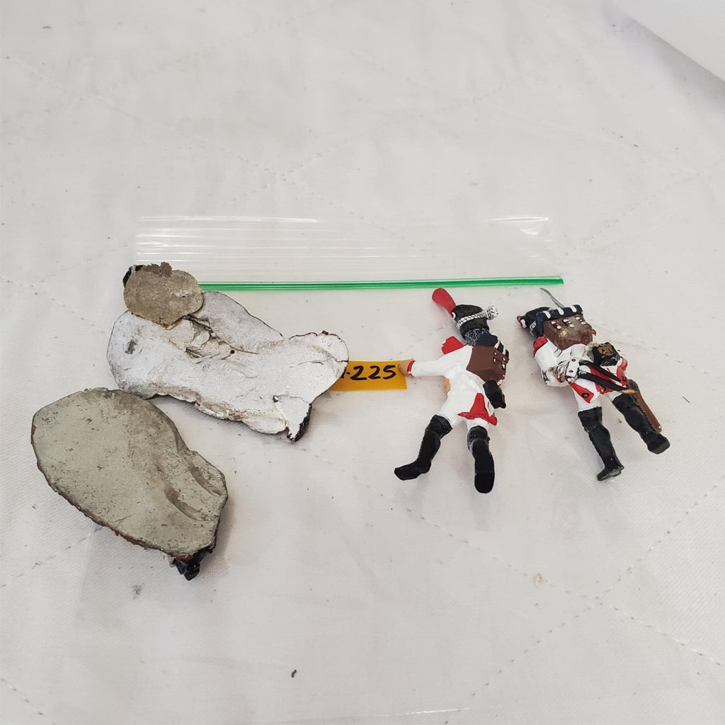 Lot of 4 Hand Painted Metal Toy Soldier Dead Units CM-225