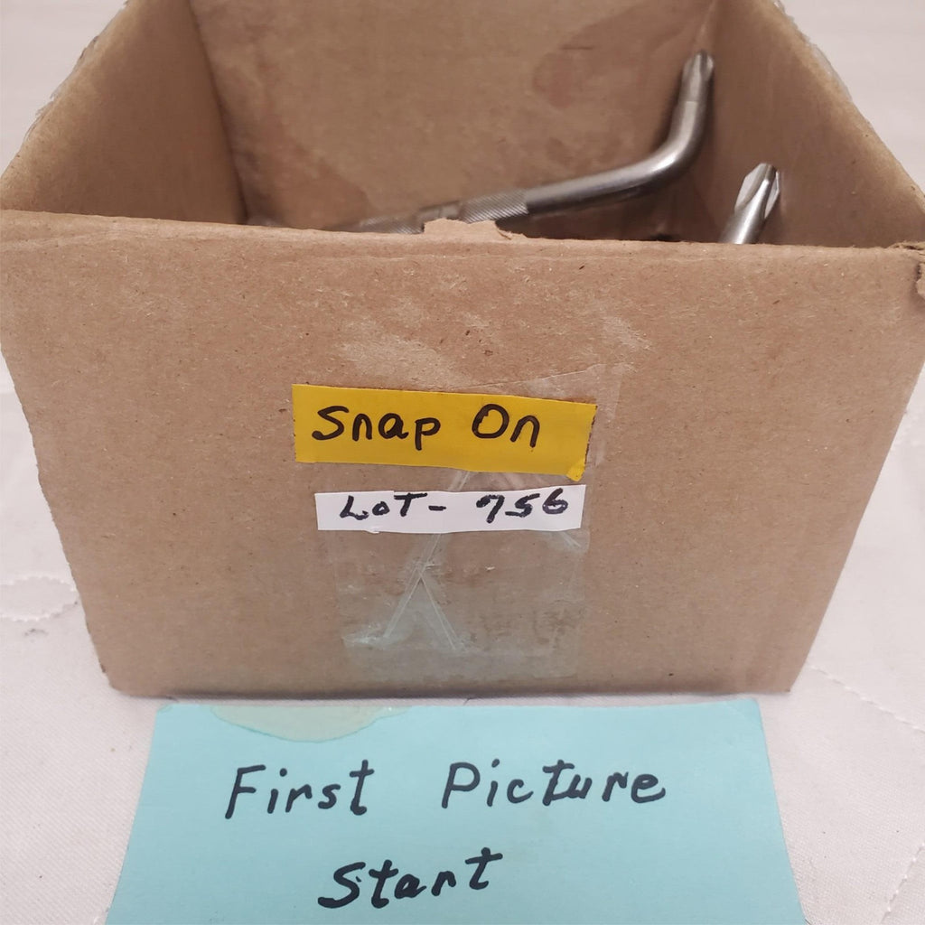 Lot of Snap On F936 - 3-8_ Drive Handle Ratchets and Socket Extenders