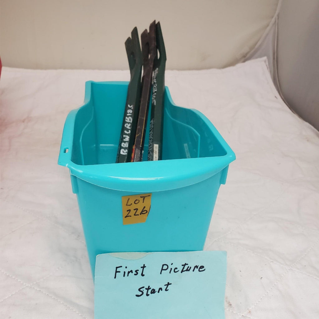 Lot of 3 High Leverage Gooseneck Pry Bar for Ripping and Prying LOT-226