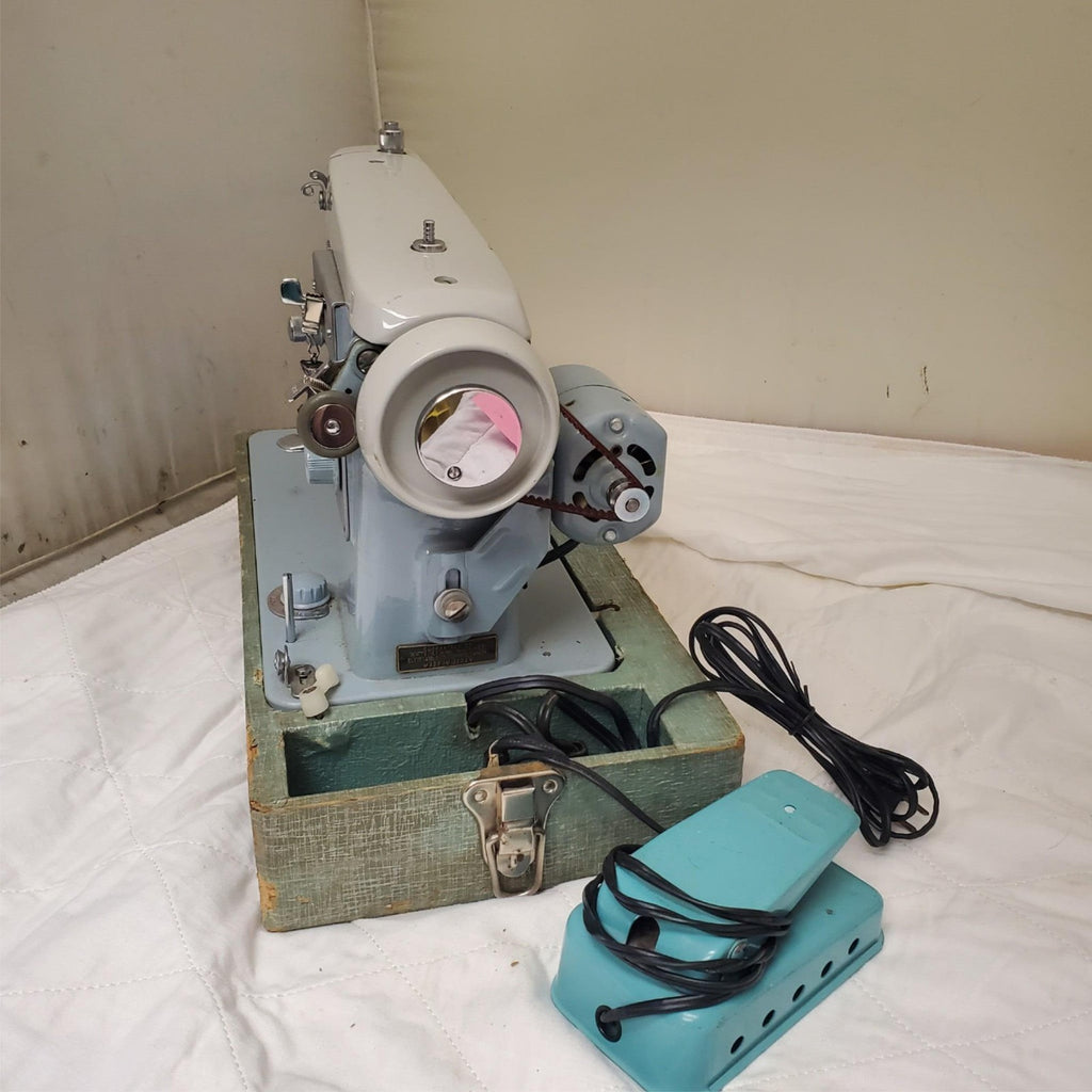 Vintage White Zig Zag Sewing Machine