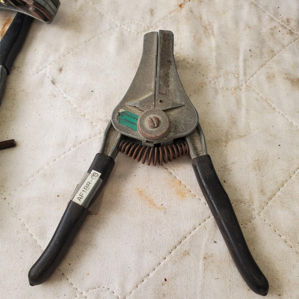 Lot of Vintage Custom Stripmaster Wire Stripper Hand Tools Lot 210