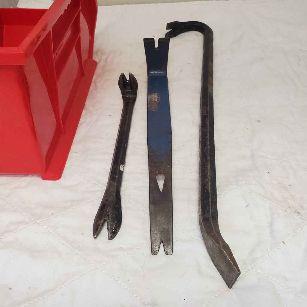 Lot of 3 Heavy Duty Nail Puller and Pry Bar Tool Set LOT-631