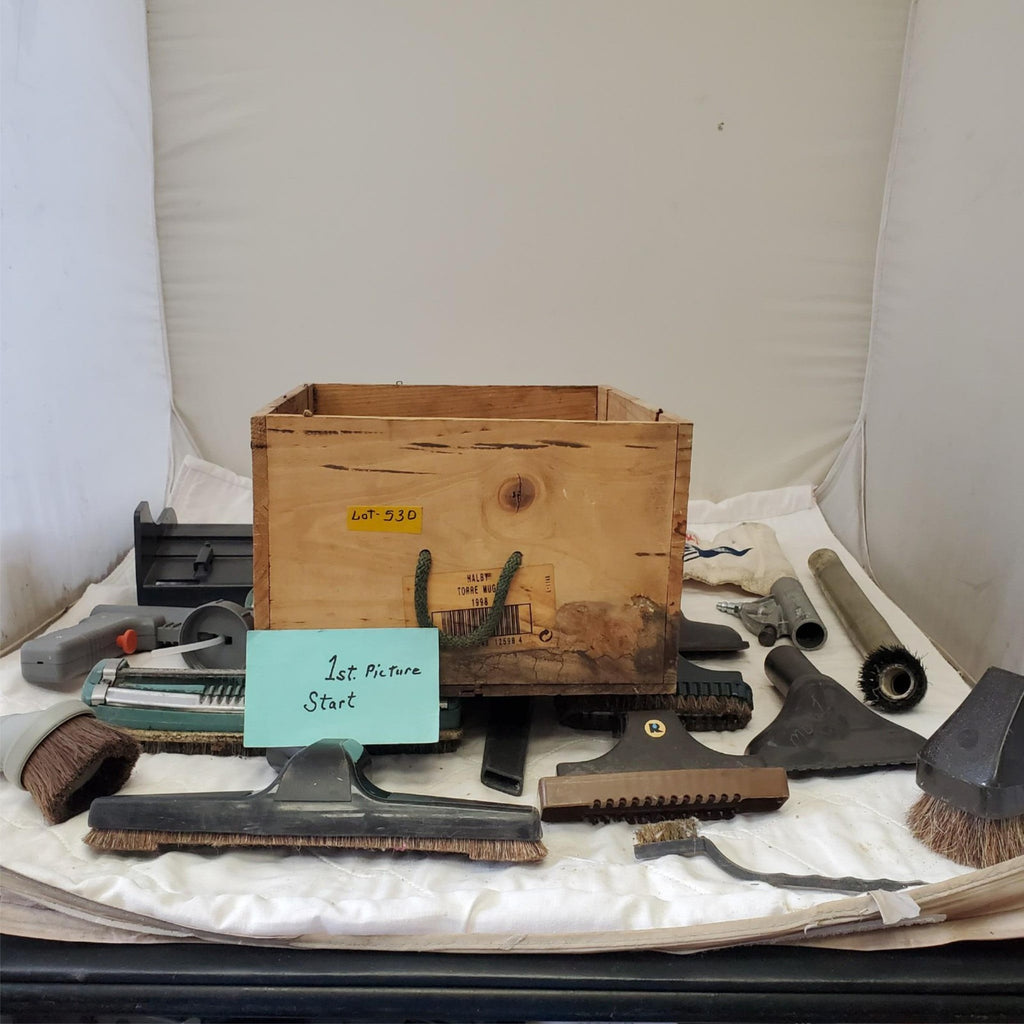 Lot of Assorted Vacuum Cleaner Replacement Brushes & Other Parts LOT 530