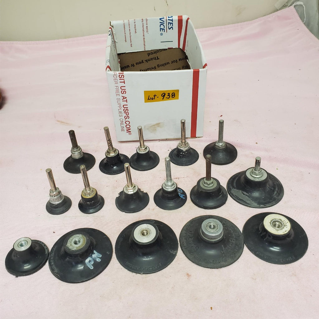 Lot of 16 Roll Lock Mandrel Sanding Disc Holder LOT-938