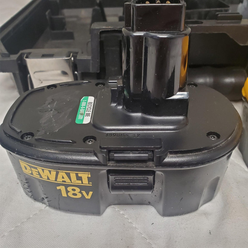 Dewalt 18V DC759 Cordless Drill Impact Driver Kit With Case LOT-516