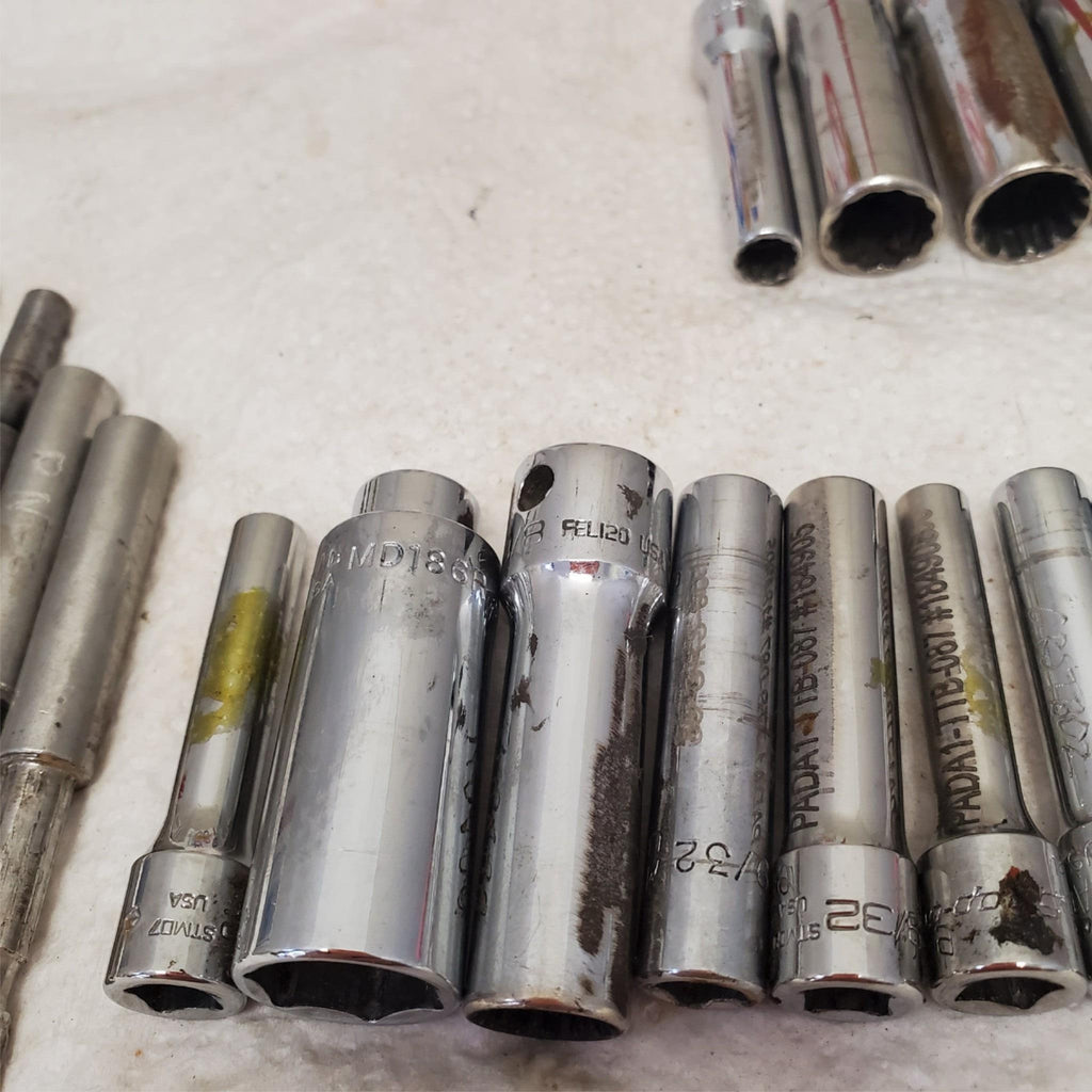 Lot of Assorted Deep Impact Socket Set LOT-924