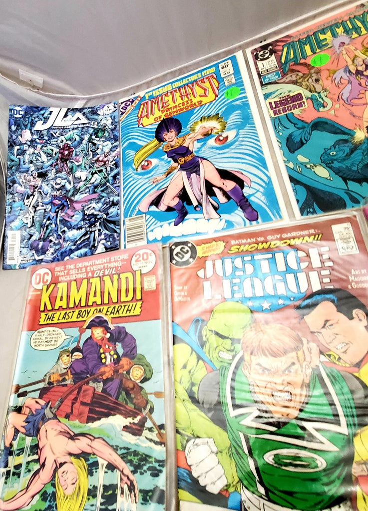 Lot Of 13 DC Comics Flash, Amethyst, Titans, Justice League, JLA, Kamandi