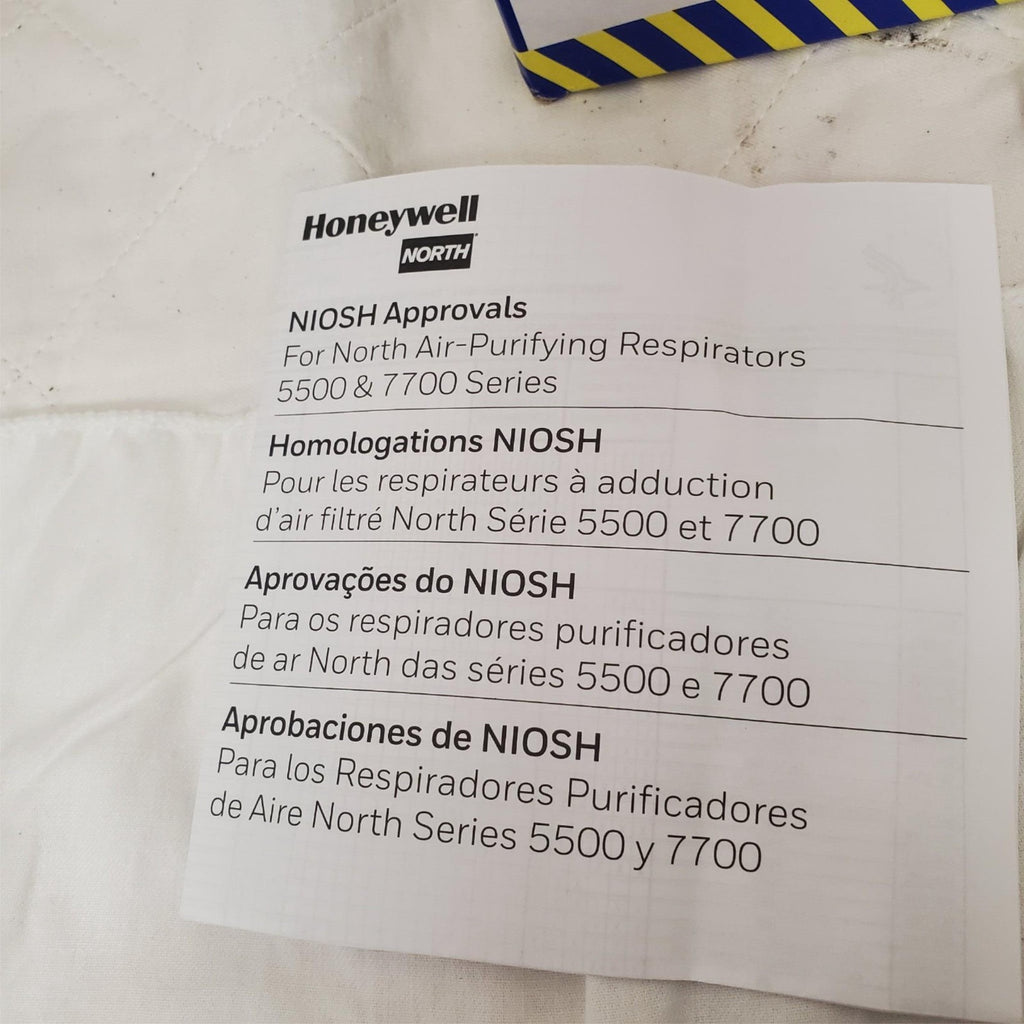 North Safety 7700-Series Respirator Silicone Half Mask 770030 Medium