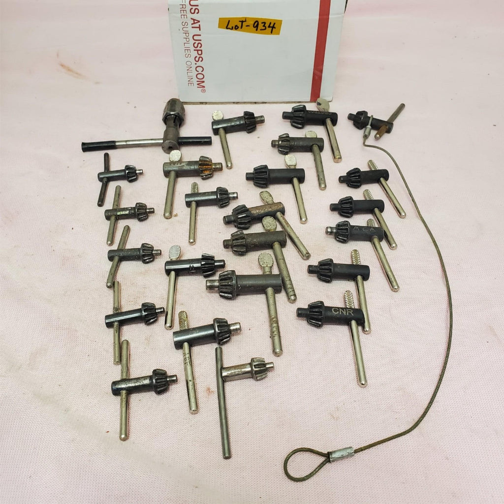 Lot of Assorted Drill Chuck Keys Set LOT-934