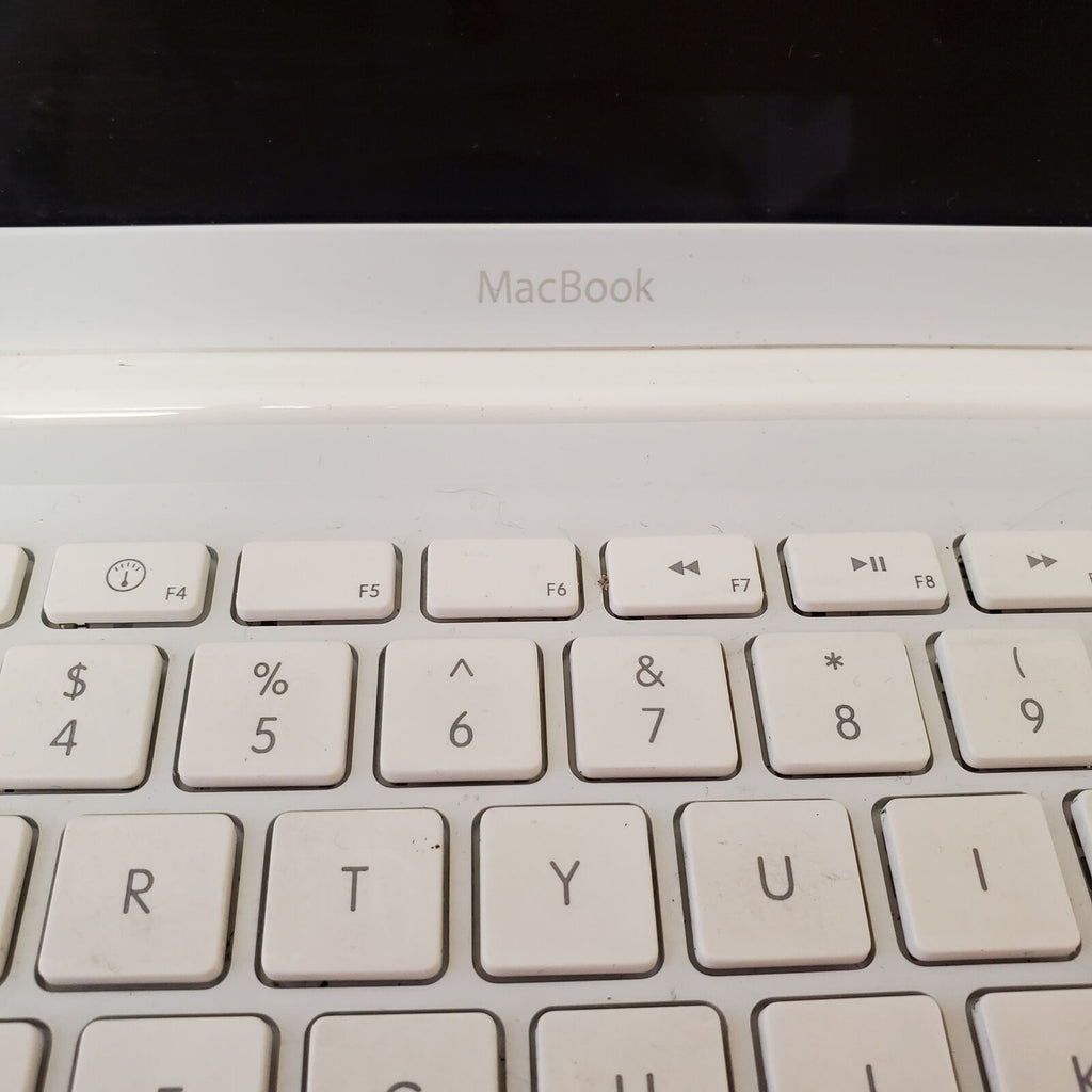 Used Apple Macbook Laptop Model A1181