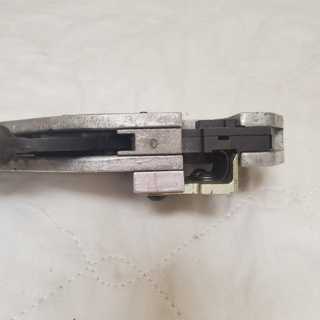 Burndy MR10G6 Hand Ratchet Crimping Tool LOT-629