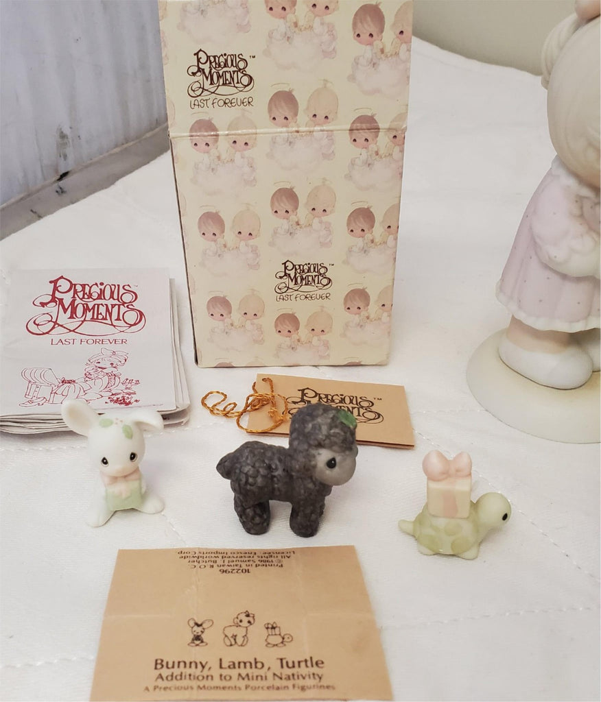 Lot of Ensco Precious Moments, Jonathan David & other Various Figurines