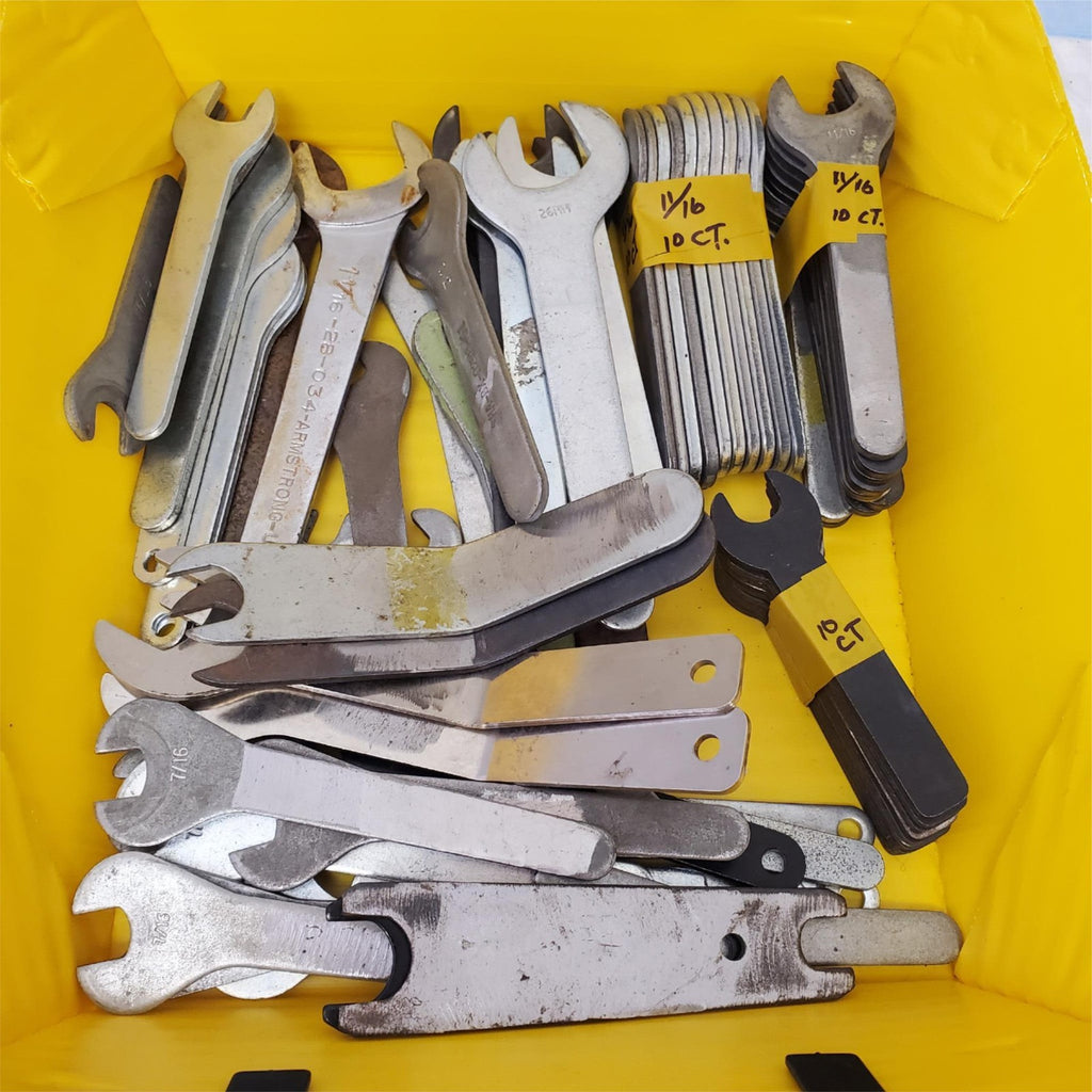 Combination Wrenches & Key Set in Different Sizes Lot 108