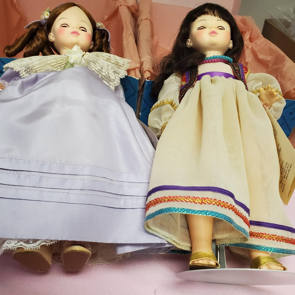 Madame Alexander #1411 Mimi #1412 Salome Opera Series Dolls Set with Box