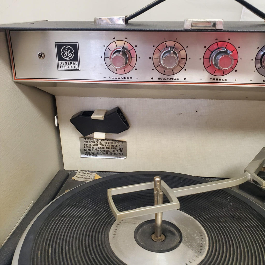 Vintage General Electric Stereo 500 Portable Turntable Speakers Suitcase
