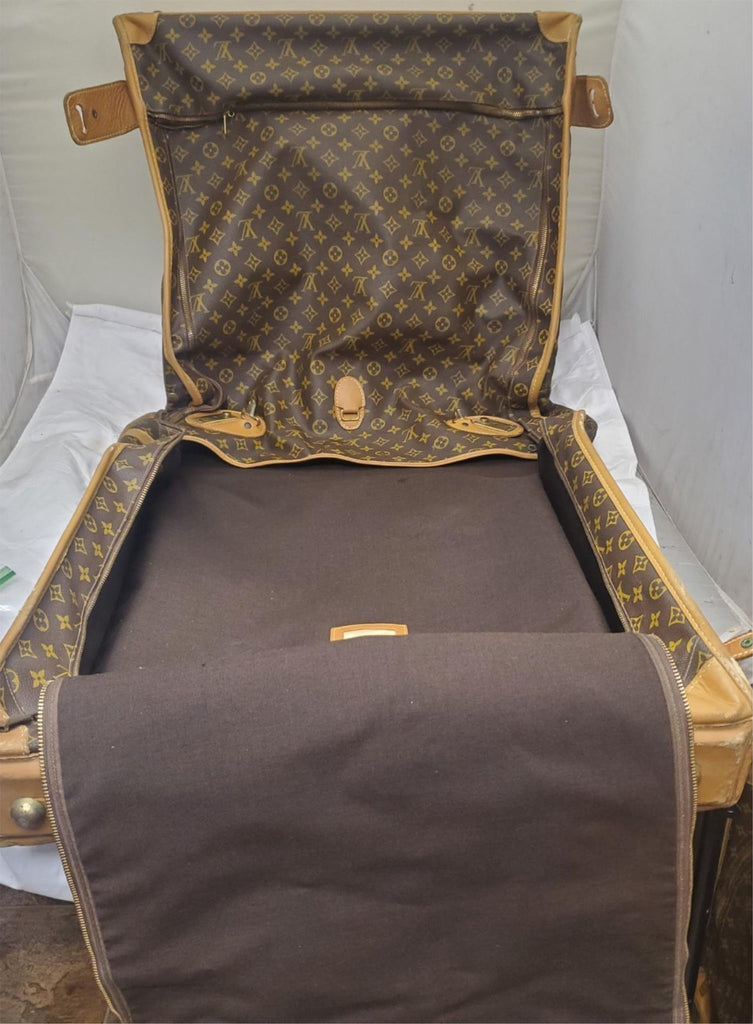 Louis Vuitton Luxury Travel Hanging Suitcase