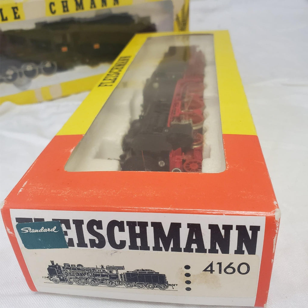 Lot of 2 Fleischmann 4160 and 4178 Toy Train Set