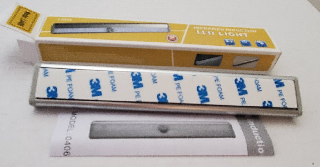 Motion Detection Sensor Automatic Closet Wardrobe Stairs Night LED Light 0406