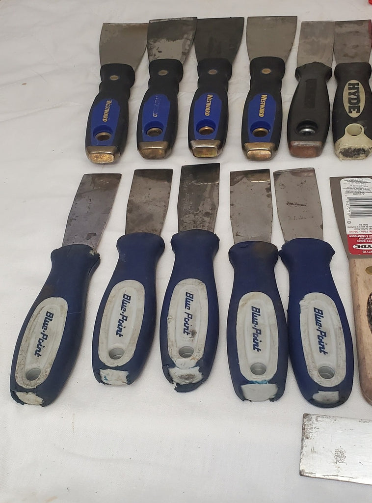 Lot of 27 Assorted Putty Knives & Scrapers Mixed Brands for Paint LOT-1059