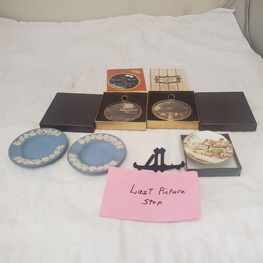 Lot of Assorted Wedgwood Queensware Plates & Miniature World of Peter Bates Post