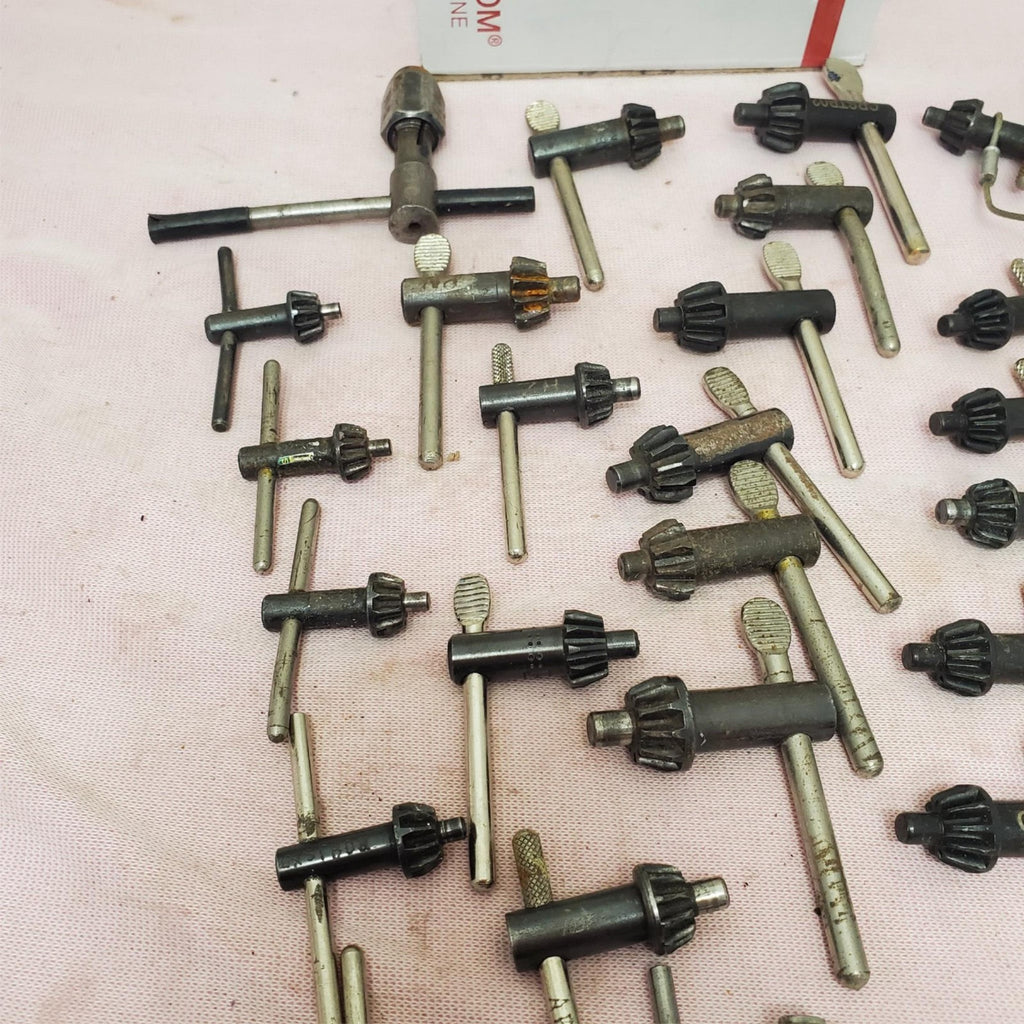 Lot of Assorted Drill Chuck Keys Set LOT-934