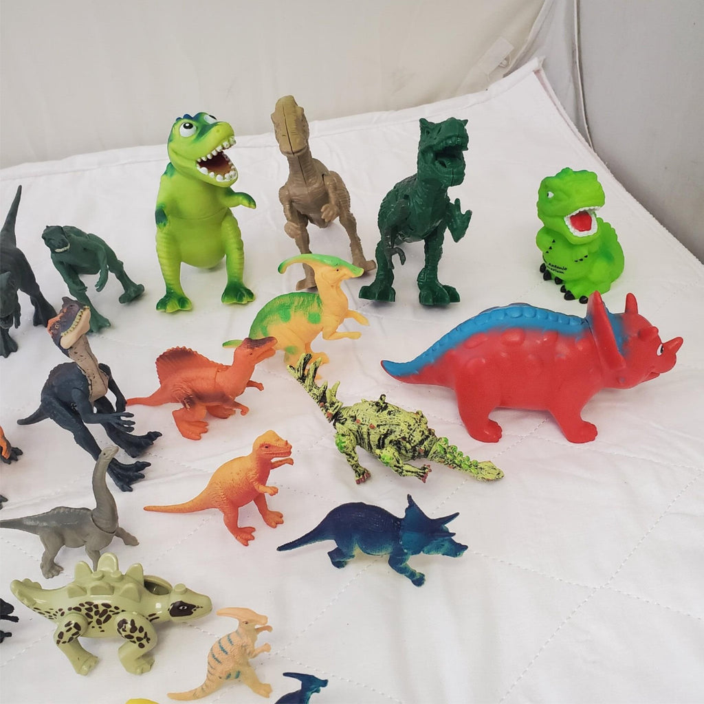 Lot of Assorted Small & Mini Dinosaurs Toys Various Species