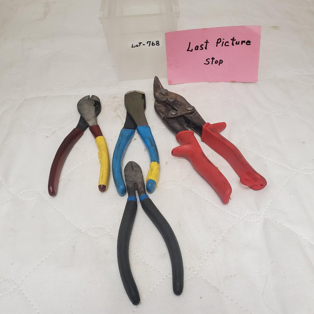 Lot of 4 Assorted Cutting Pliers Set LOT-768