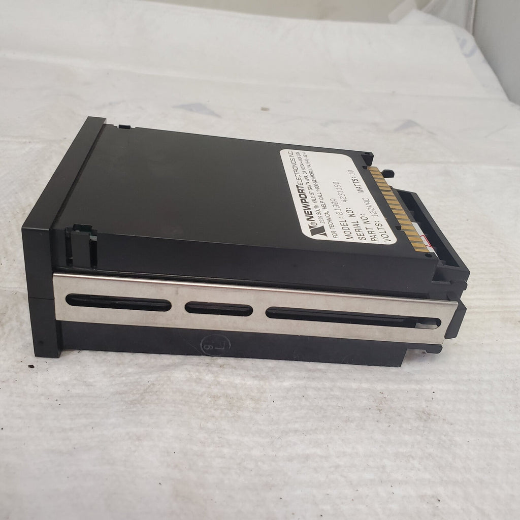 Newport Digital Counter Panel Model 6130A