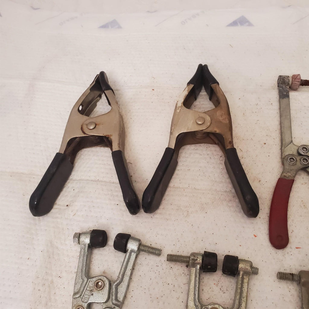 Lot of Assorted Industrial Locking Clamps & Clips LOT 34