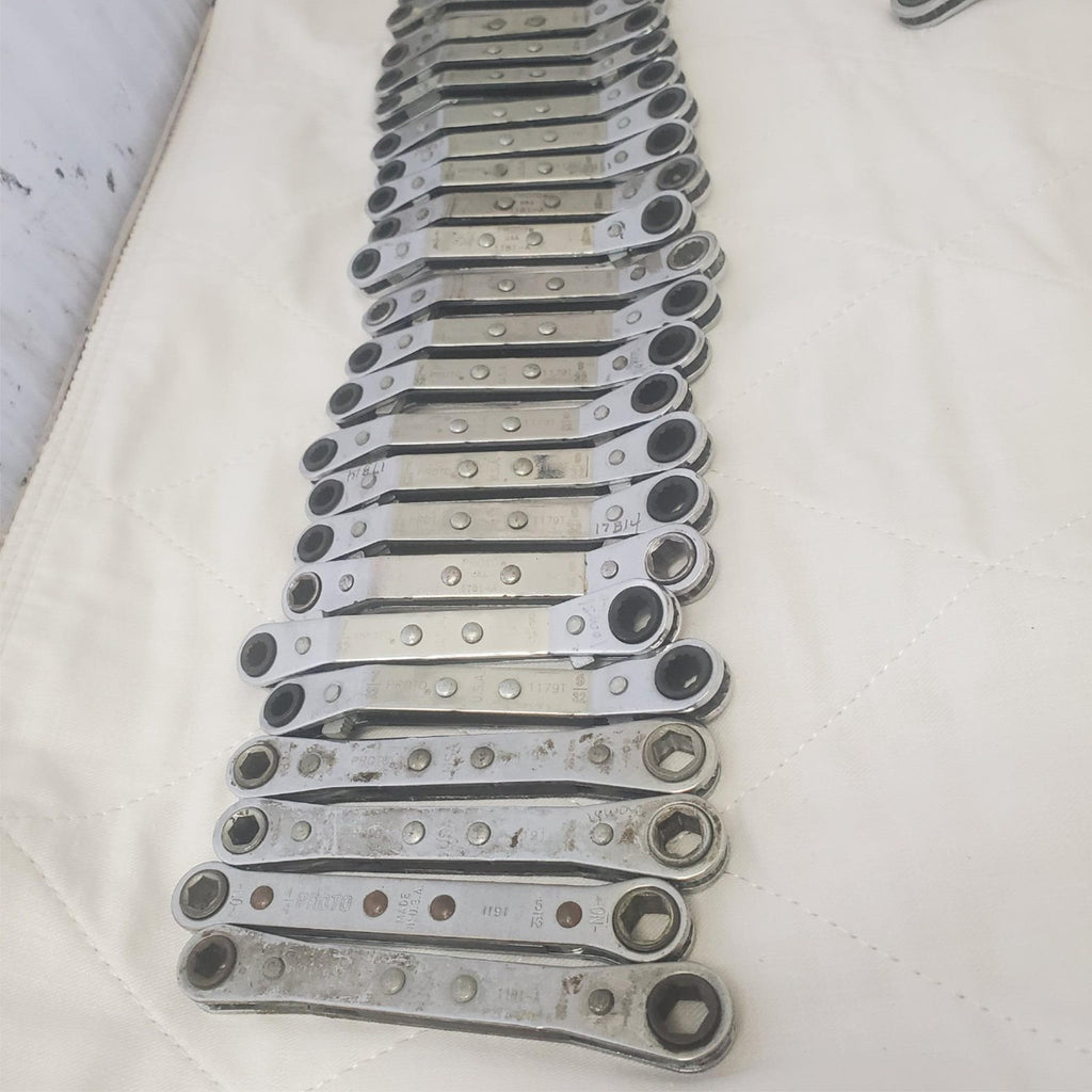 Lot of 44 Assorted Proto,Blue-Point Ratcheting Offset Box End Wrenches LOT-669