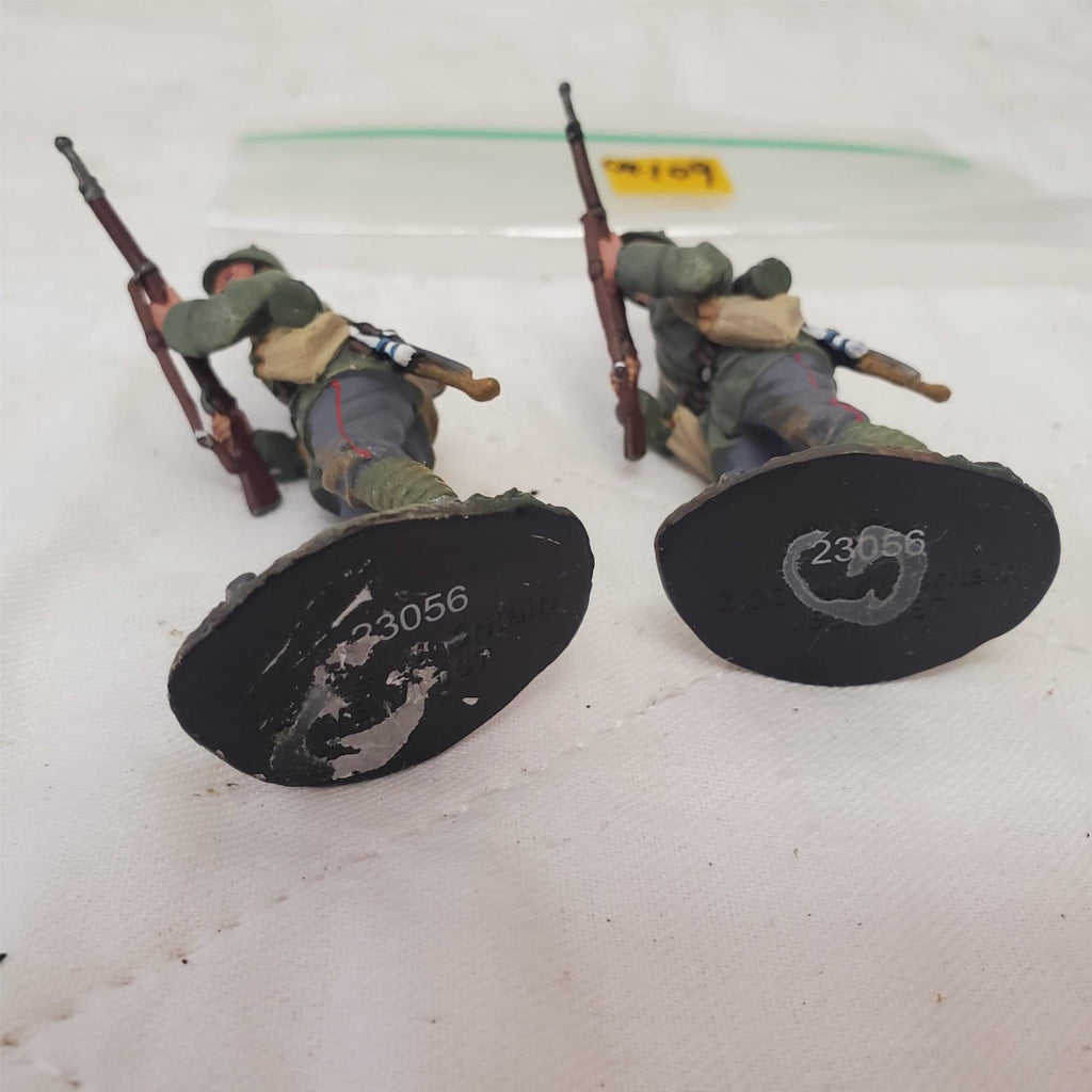 W. Britain 23056 1916-18 German Infantry Running with Grenade Bags CM-109