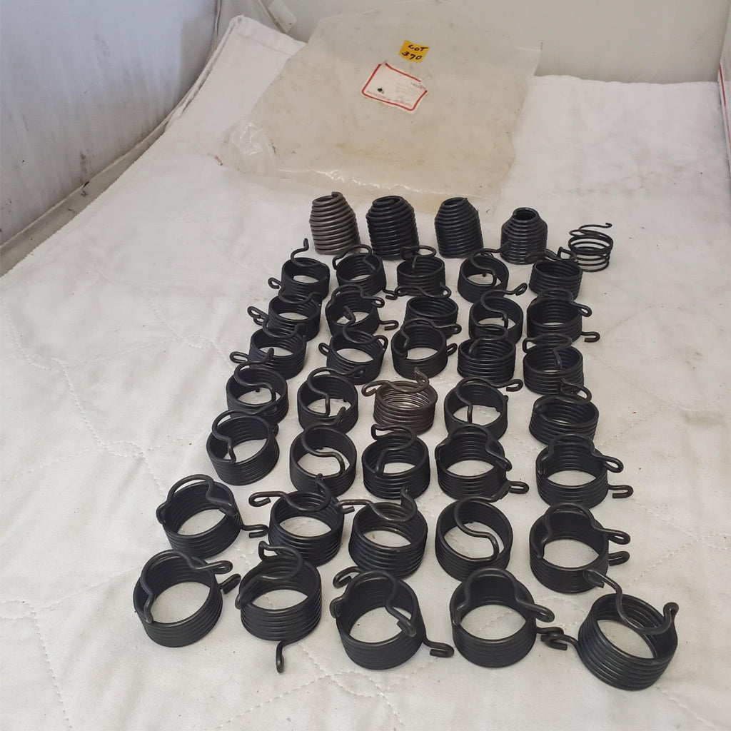 Lot of Various Assorted Spring Damper LOT 370