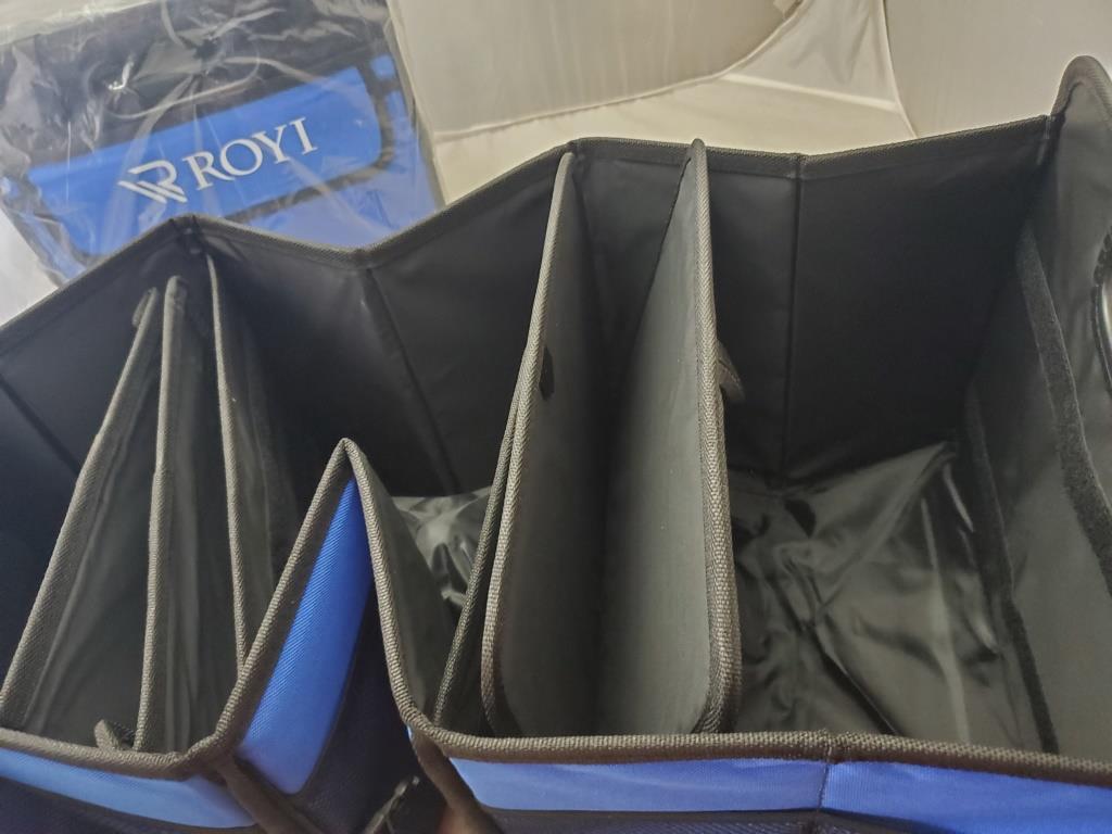 Two Royi Cargo Storage Collapsible Car Trunk Organizer & 3 Anti-Slip St