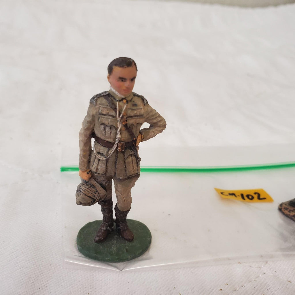 W Britain. Winston Churchill Sudan & King & Country Kneeling Soldier CM-102