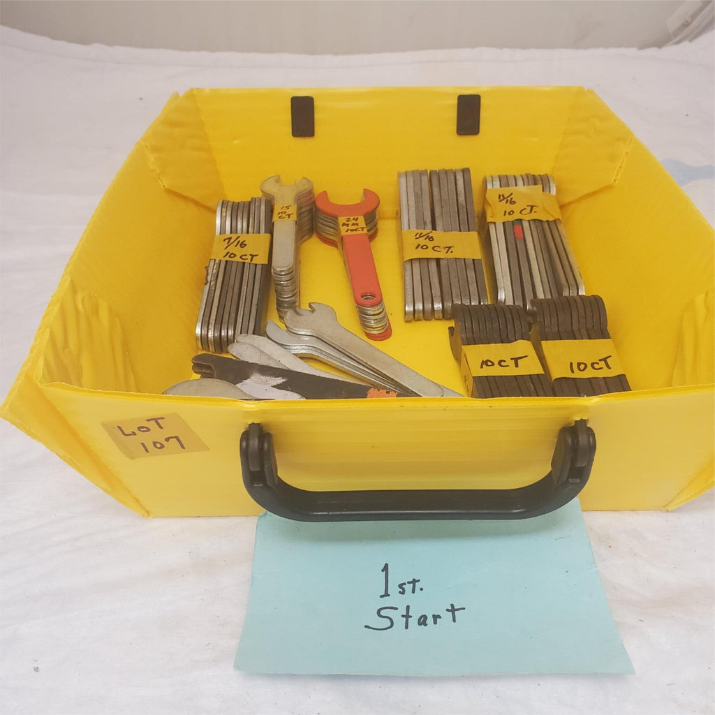 Combination Wrenches & Key Set in Different Sizes Lot 107