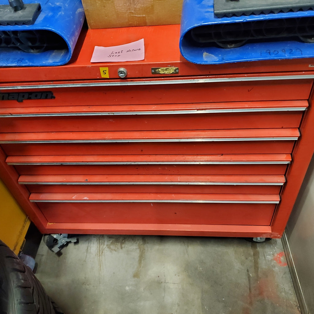 SNAP-ON 6 Drawer Single Bank Tool Box Cabinet (5)