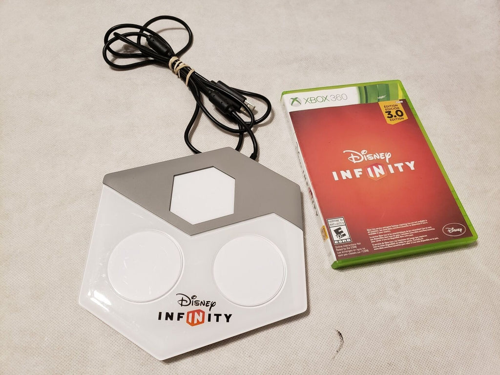 Disney Infinity 3.0 Game and Portal Base (Microsoft Xbox 360, 2015)
