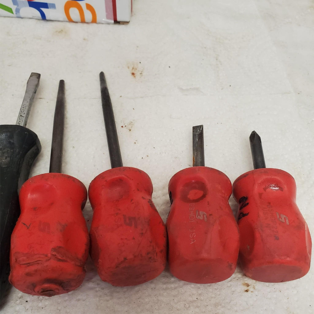 Lot of 8 Snap on Flathead Phillips Head Soft Grip Screwdrivers LOT-918