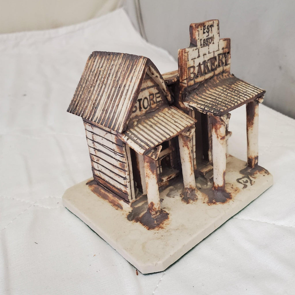 Windy Meadows Pottery Bakery Store 1850 Small Village Collectibles