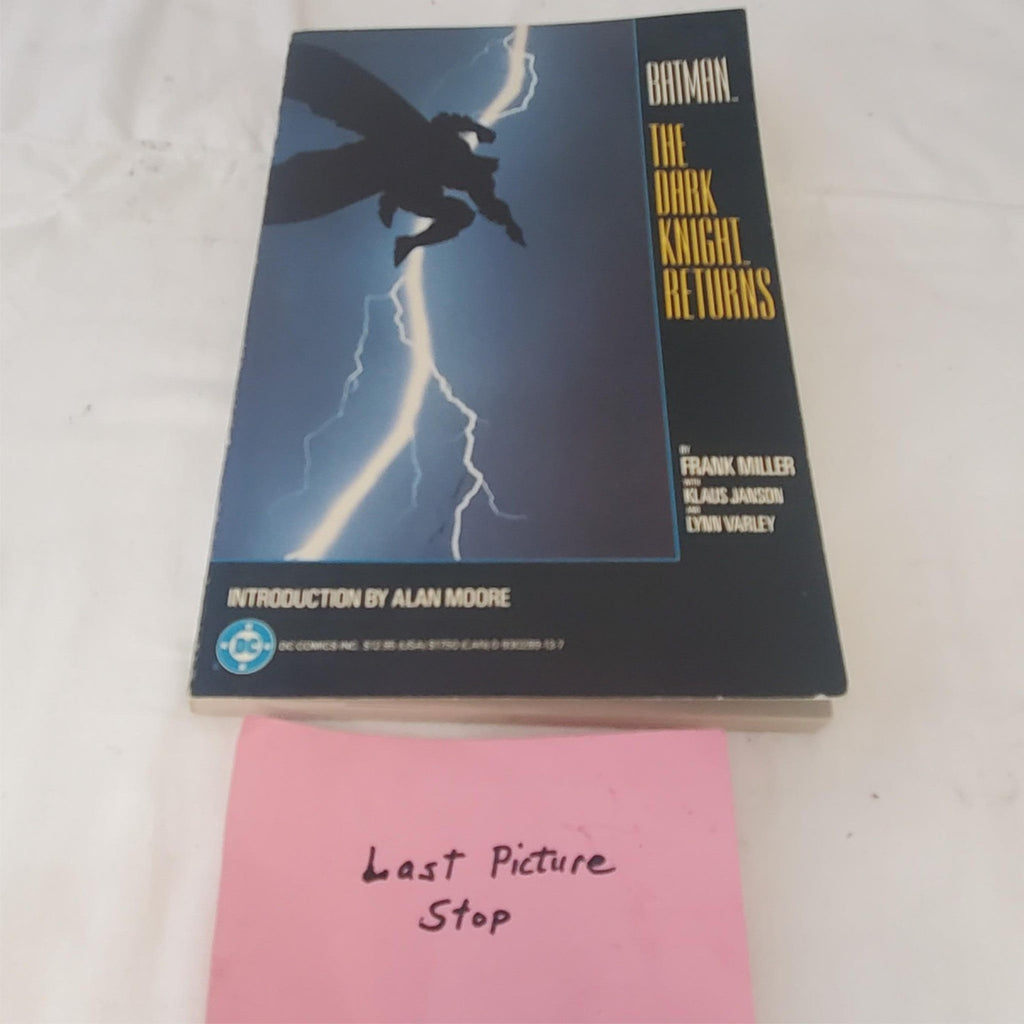 Batman: The Dark Knight Returns Novel by Frank Miller